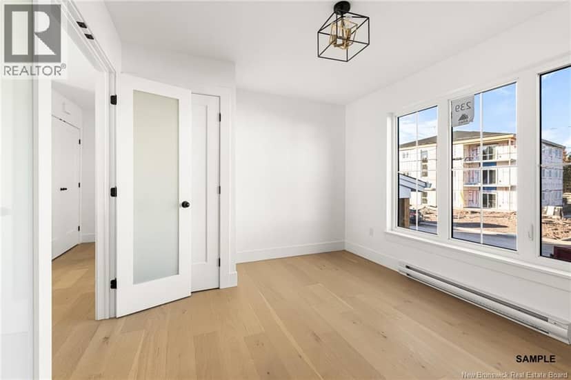 36 Adéo-Rose Street — photo 19 of 33