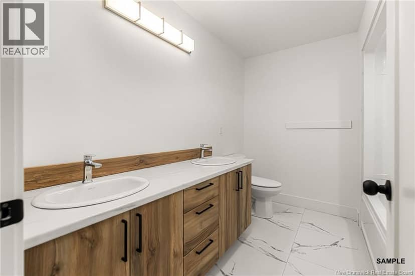 36 Adéo-Rose Street — photo 25 of 33