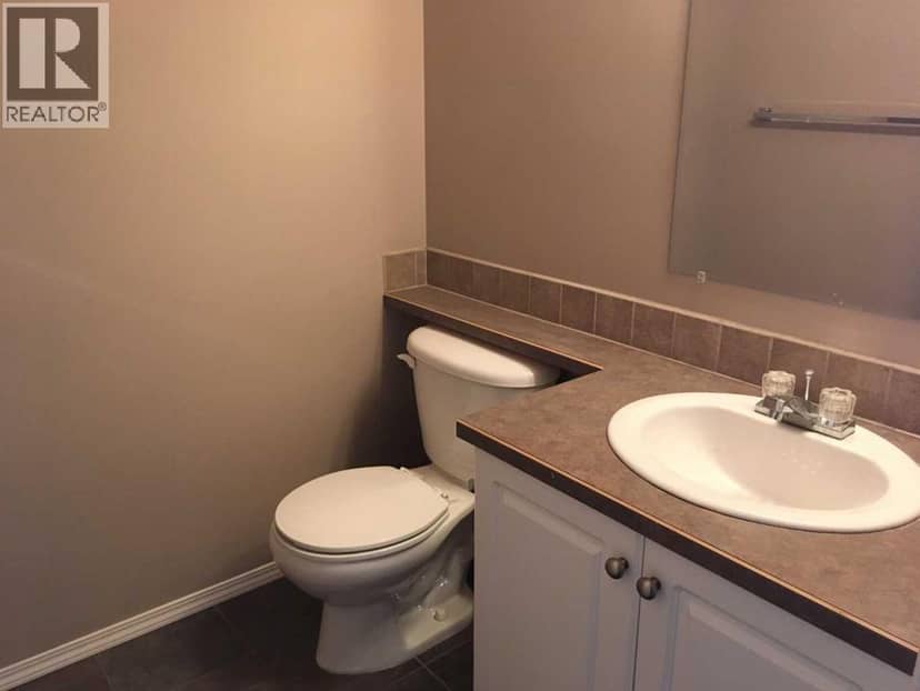203, 10150 121 Avenue, Grande Prairie, photo 5
