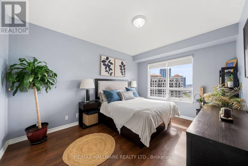 1609 - 9235 Jane Street — photo 18 of 37