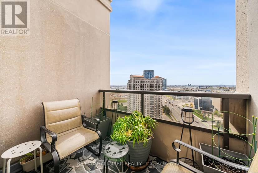 1609 - 9235 Jane Street — photo 21 of 37
