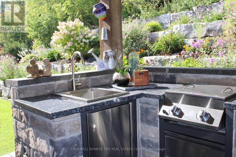 20 Aubrietia Court — photo 9 of 31