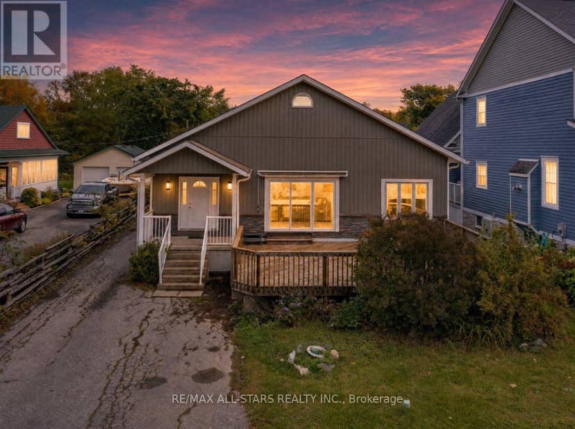 369 Lake Drive, Georgina