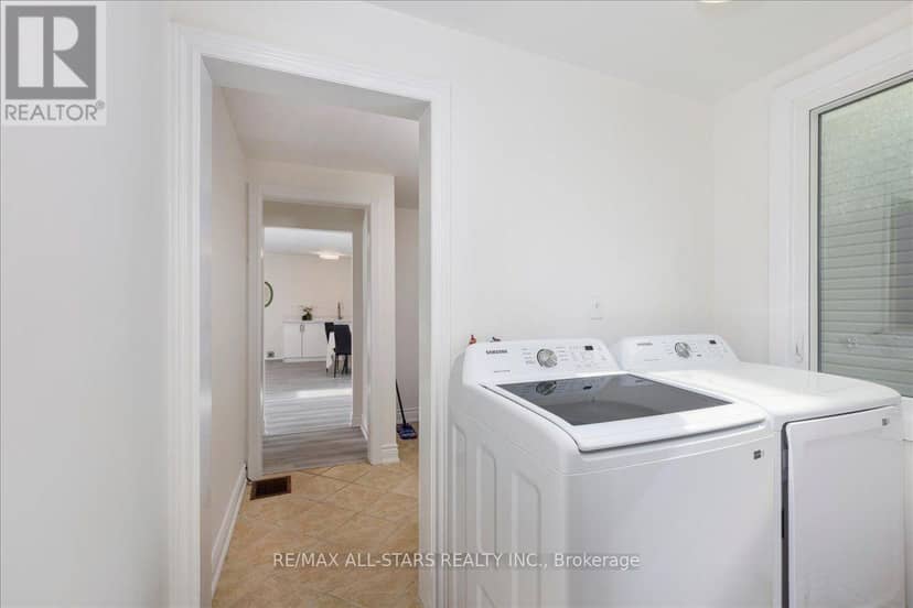 369 Lake Drive — photo 14 of 40