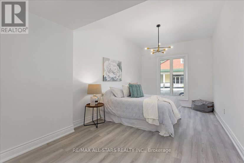369 Lake Drive — photo 16 of 40