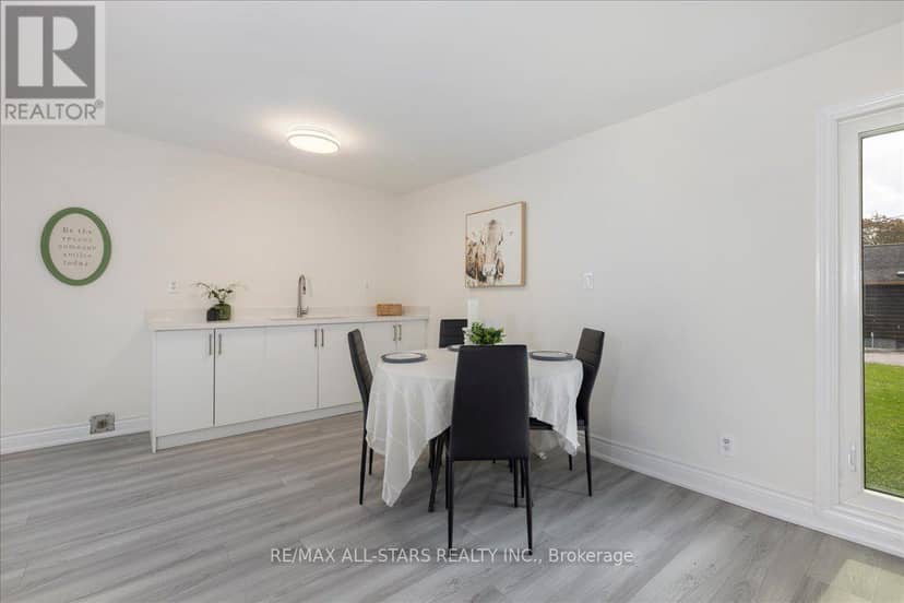 369 Lake Drive — photo 19 of 40