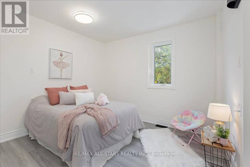 369 Lake Drive — photo 24 of 40