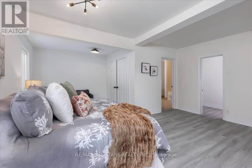 369 Lake Drive — photo 27 of 40