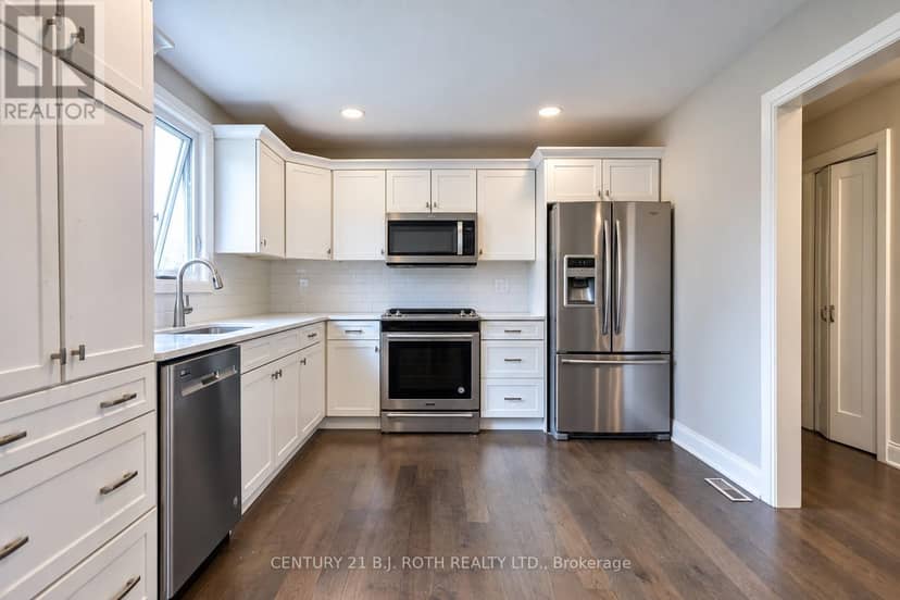 93 Grove Street E — photo 13 of 36
