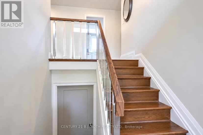 93 Grove Street E — photo 5 of 36