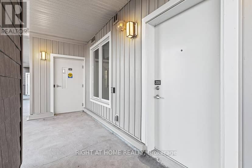 215 - 5 Spooner Crescent — photo 10 of 40