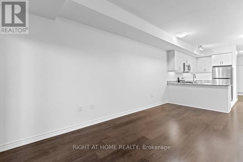 215 - 5 Spooner Crescent — photo 16 of 40