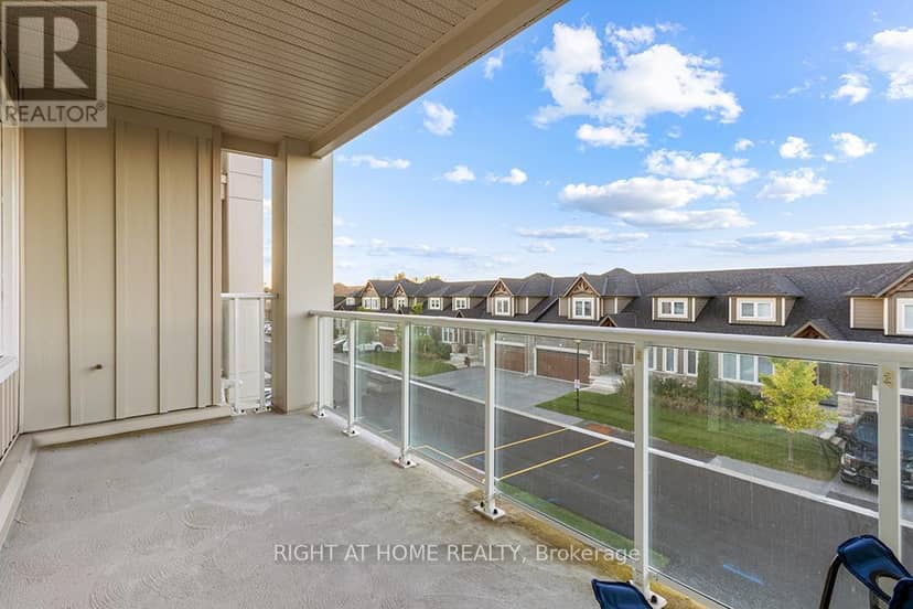 215 - 5 Spooner Crescent — photo 18 of 40