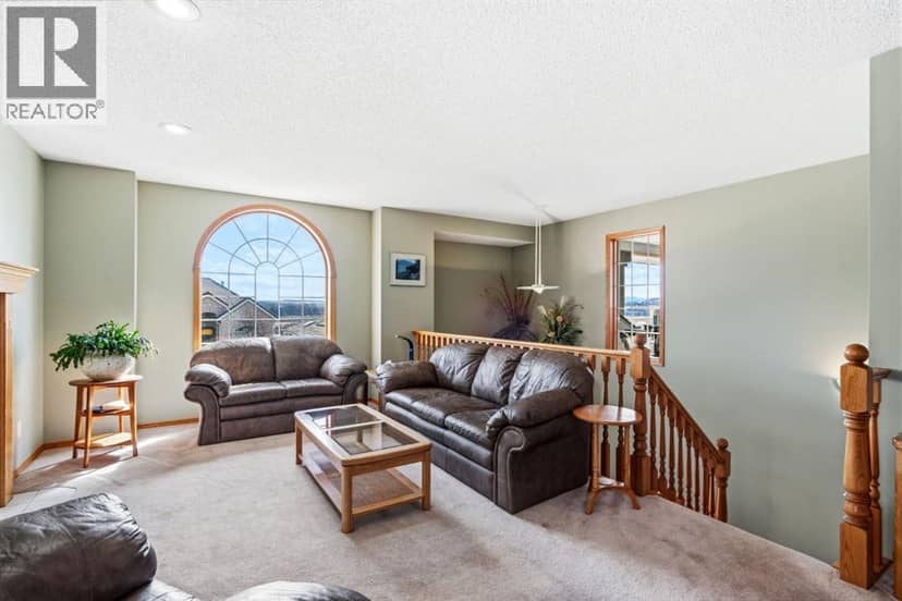 48 Headlands Close — photo 9 of 40
