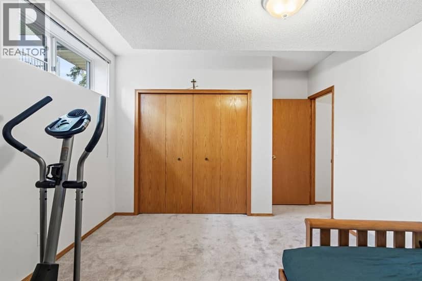 48 Headlands Close — photo 40 of 40