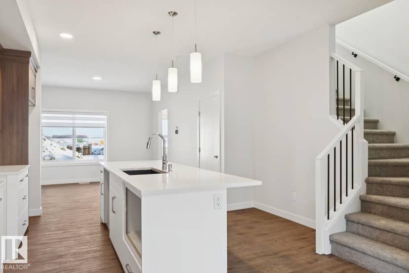1081 Berg Pl — photo 16 of 25