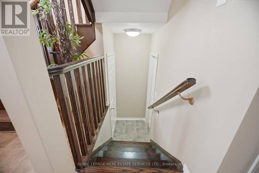 332 Duncan Lane N — photo 26 of 40