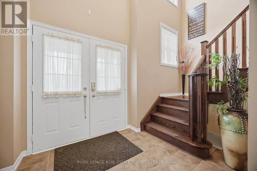 332 Duncan Lane N — photo 28 of 40
