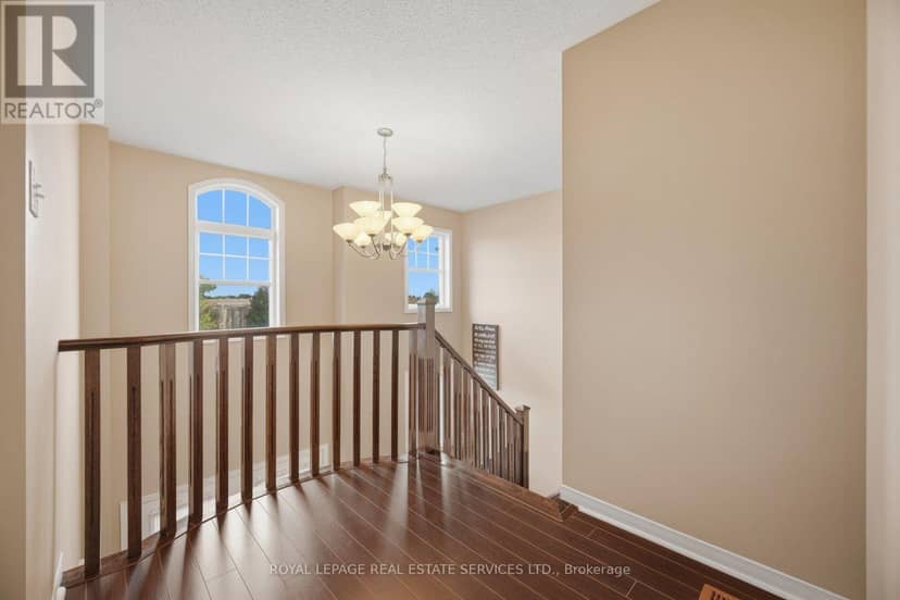 332 Duncan Lane N — photo 29 of 40