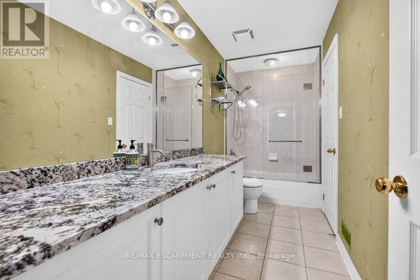 4278 Clubview Drive — photo 28 of 40