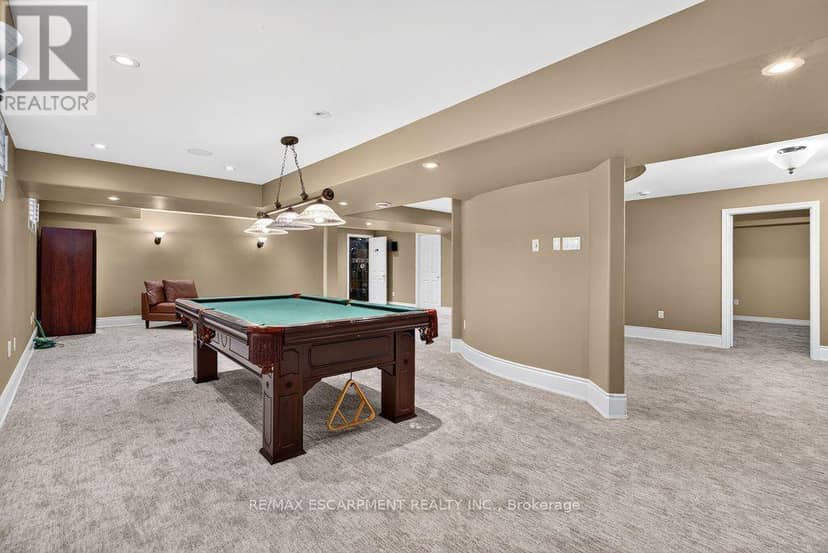 4278 Clubview Drive — photo 34 of 40