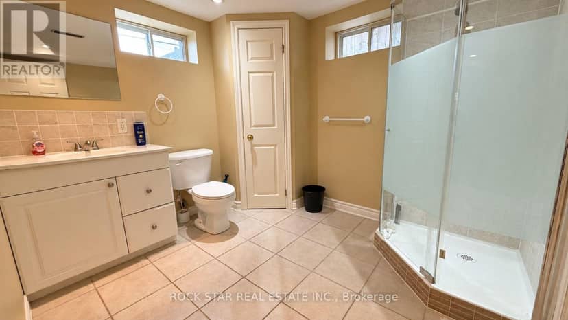 12 Roseland Avenue — photo 20 of 25