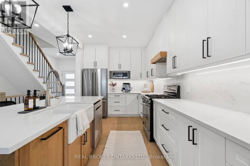 184 Dunbar Street — photo 12 of 40
