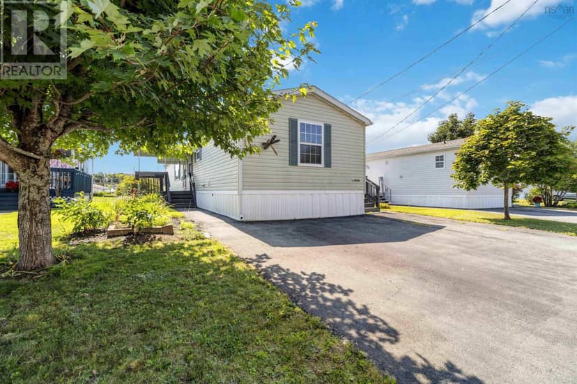109 Sherbrooke Avenue, Bridgewater, photo 3