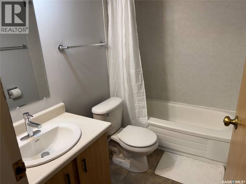 118 310 Stillwater DRIVE — photo 15 of 22