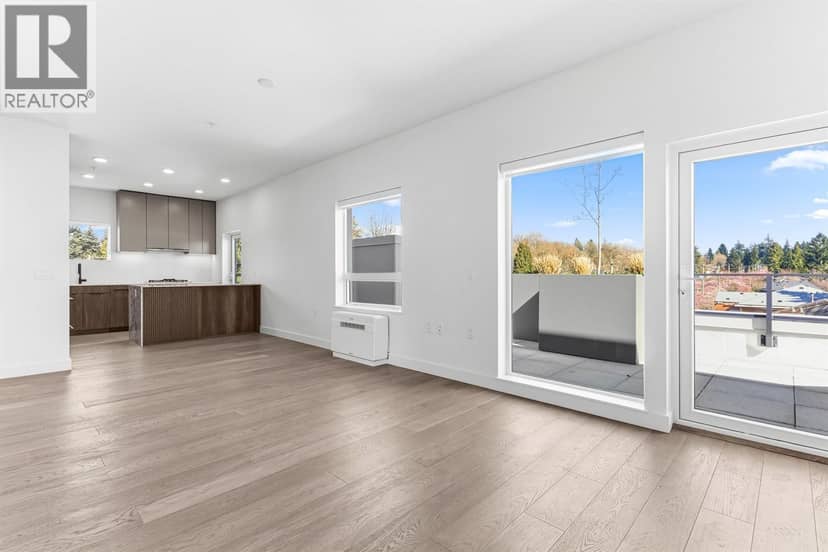 302 3590 W 39TH AVENUE, Vancouver