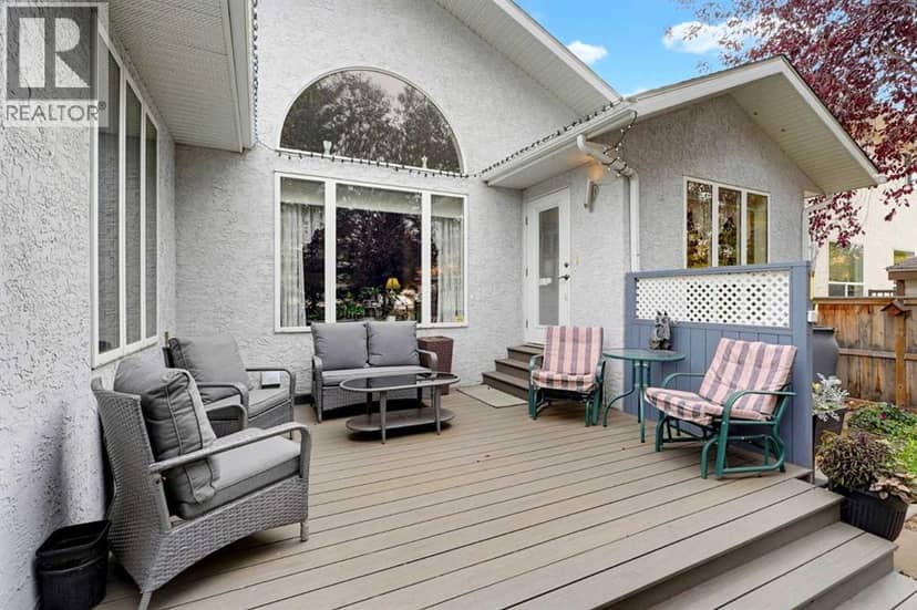 66 Dumas Crescent — photo 26 of 31