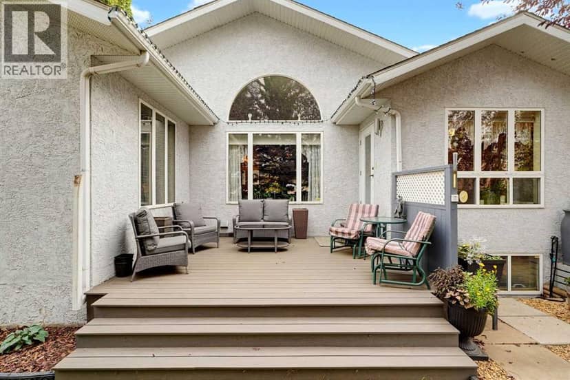 66 Dumas Crescent — photo 27 of 31