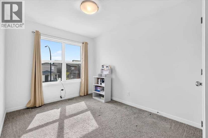 96 Rowmont Heath NW — photo 30 of 40