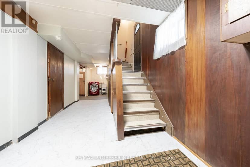 228 Eileen Avenue — photo 27 of 35