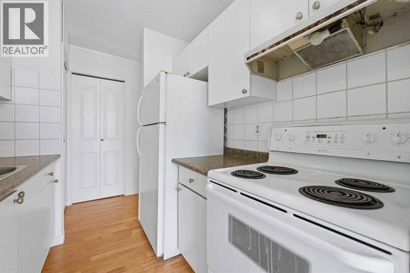 306, 2611 15A Street SW — photo 13 of 23