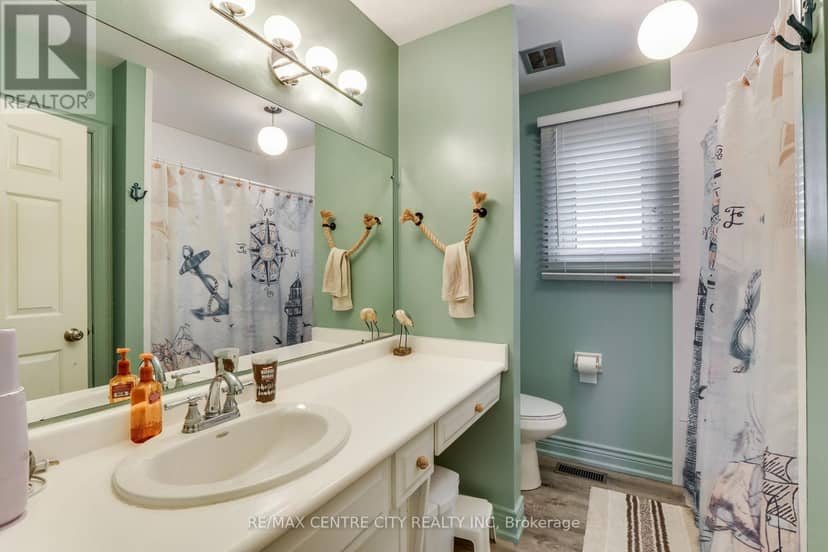 240 Church Street — photo 20 of 40