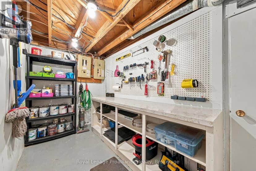 14 Munro Avenue — photo 20 of 31