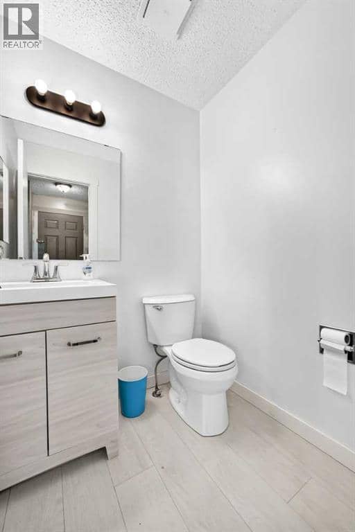 197 Cedardale Road SW — photo 15 of 40