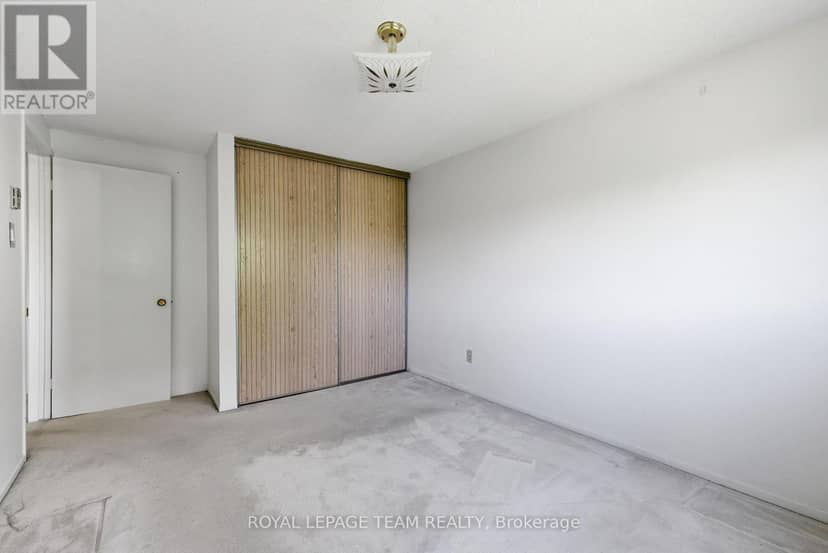 127 - 3116 Stockton Drive — photo 14 of 23
