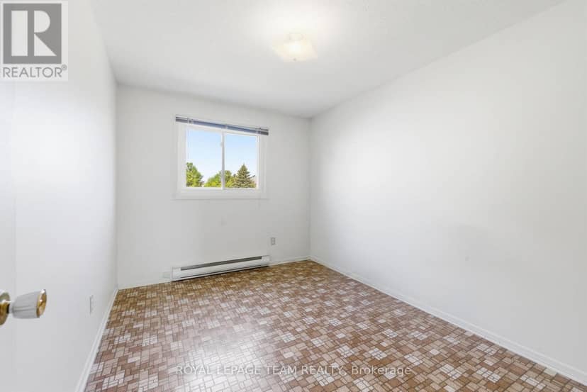 127 - 3116 Stockton Drive — photo 15 of 23