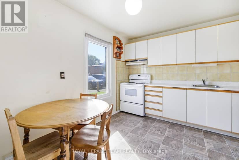 127 - 3116 Stockton Drive, Ottawa, photo 4