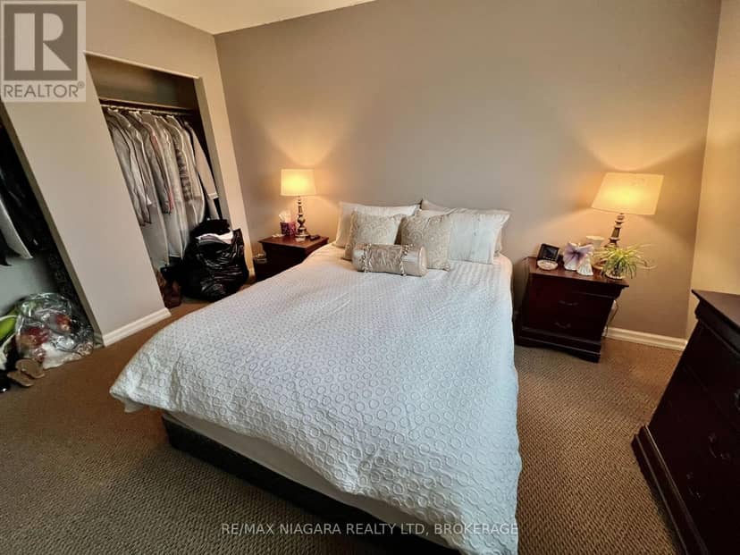 2 - 8646 Willoughby Drive — photo 39 of 40