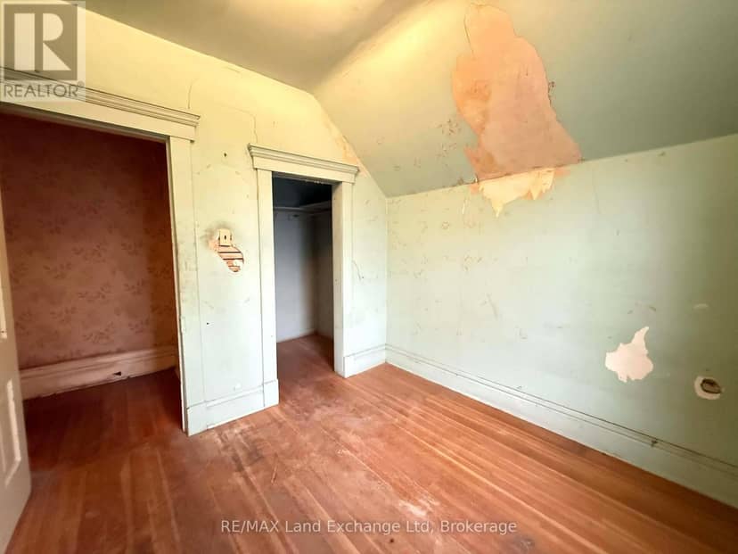 126 Diagonal Road — photo 31 of 40