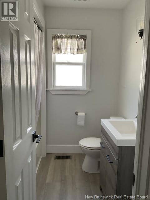 106 King Street — photo 21 of 28