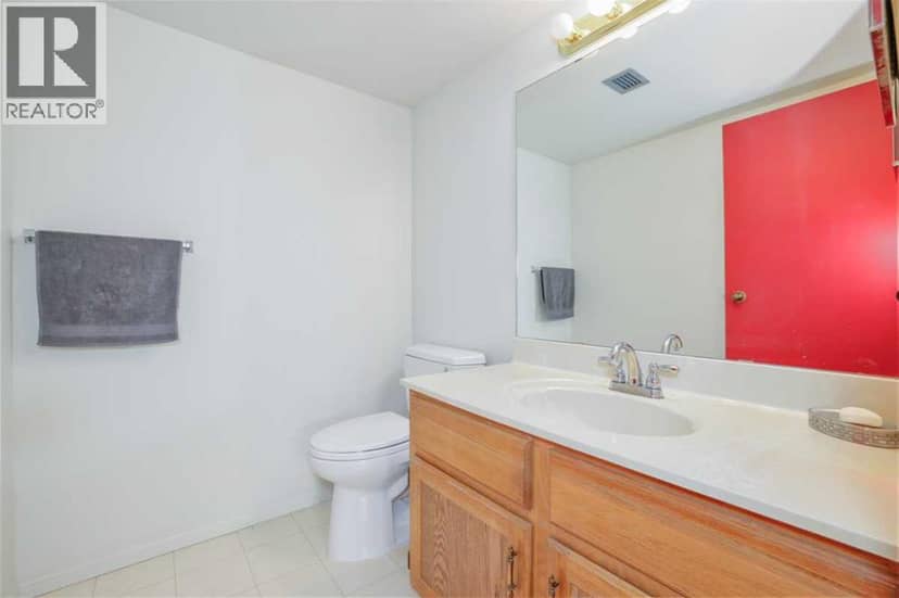 208, 80 Point Mckay Crescent NW — photo 18 of 18