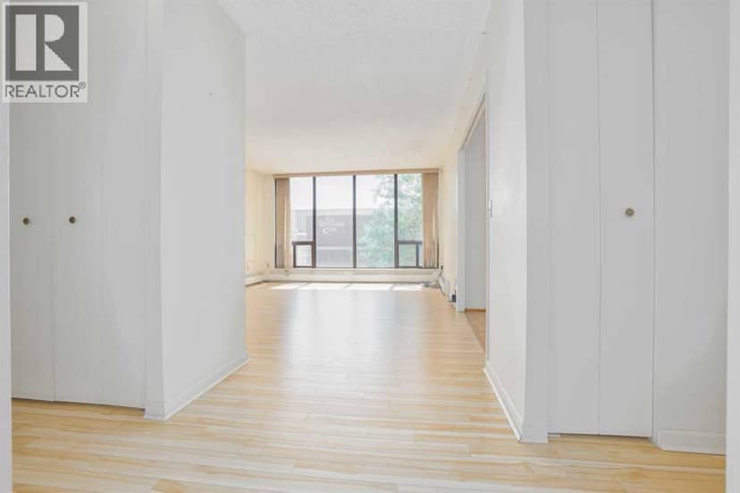 208, 80 Point Mckay Crescent NW, Calgary, photo 4