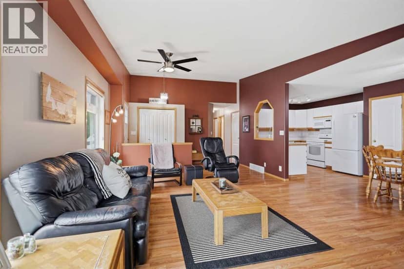 14 Wildrose Drive, Sylvan Lake, photo 8