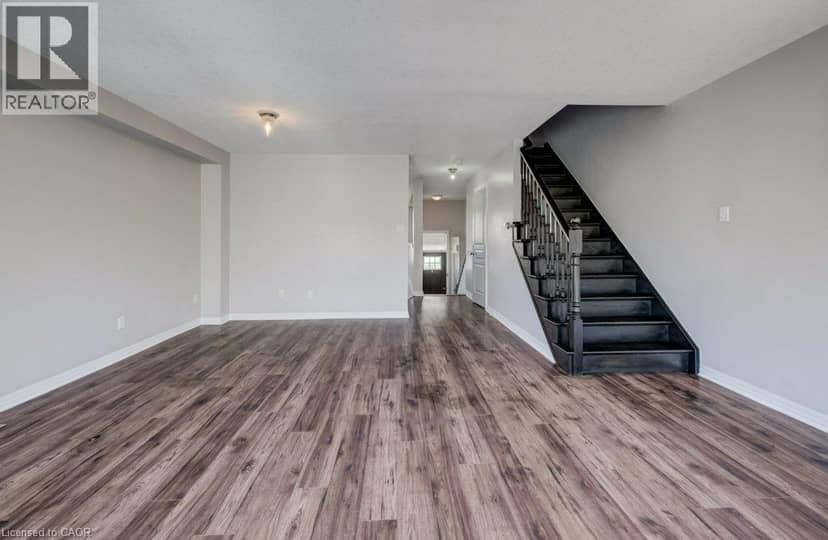 105 PINNACLE Drive Unit# 30 — photo 17 of 40
