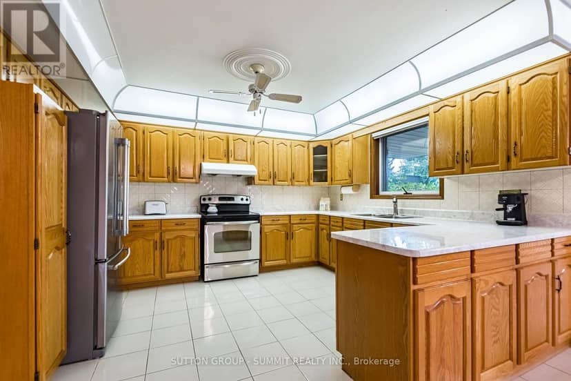 2477 Cliff Road — photo 11 of 40