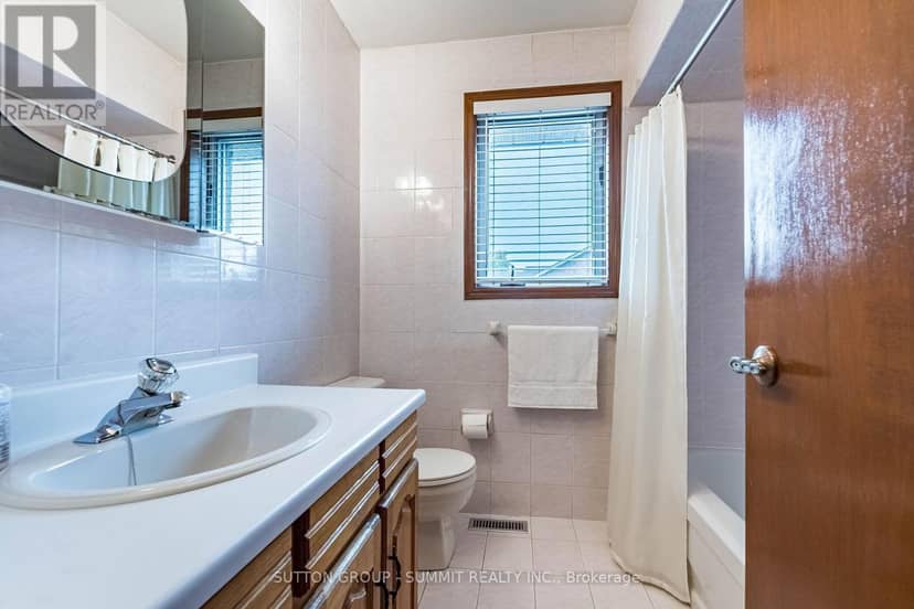 2477 Cliff Road — photo 21 of 40